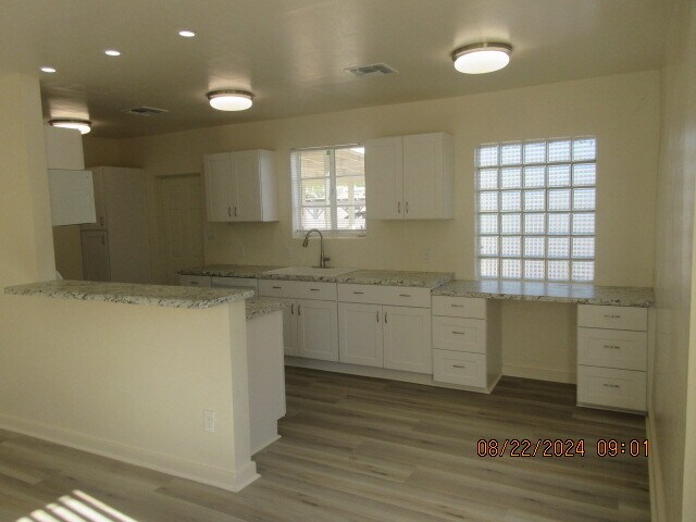 Foto del edificio - 322 W Highland Ave