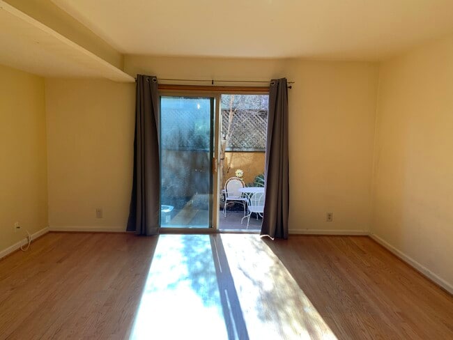 Building Photo - 6151 Camino Verde Dr