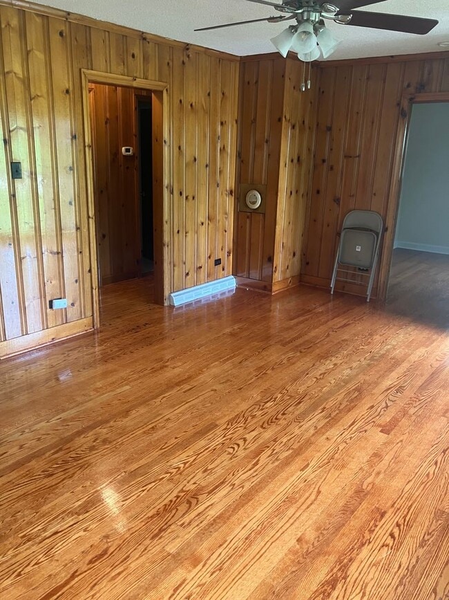 Foto del edificio - Cozy 2 bedroom in Oakridge