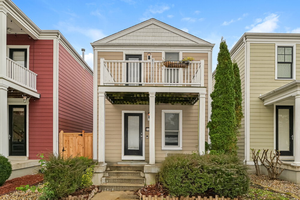 Primary Photo - 3265 Simeon Bunker St