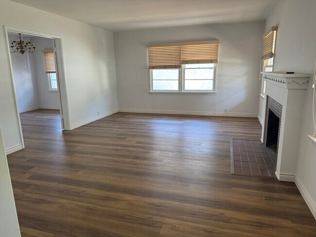 Foto del edificio - 1731 S San Gabriel Blvd