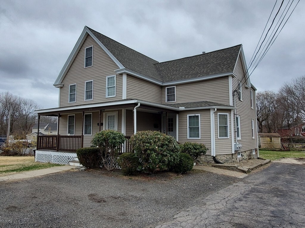 273 School St, Stoughton, MA 02072 Townhome Rentals in Stoughton MA