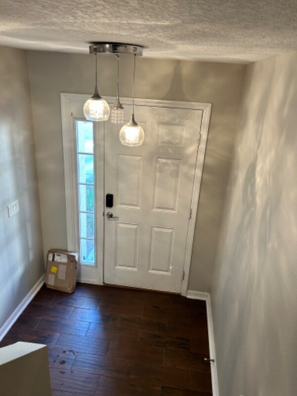 Building Photo - 8218 Halls Hammock Ct