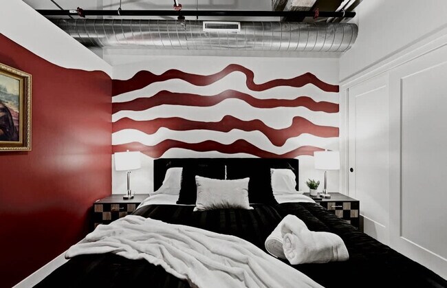 Foto del edificio - 708 E 18th St