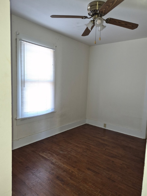 Building Photo - 21 Science St