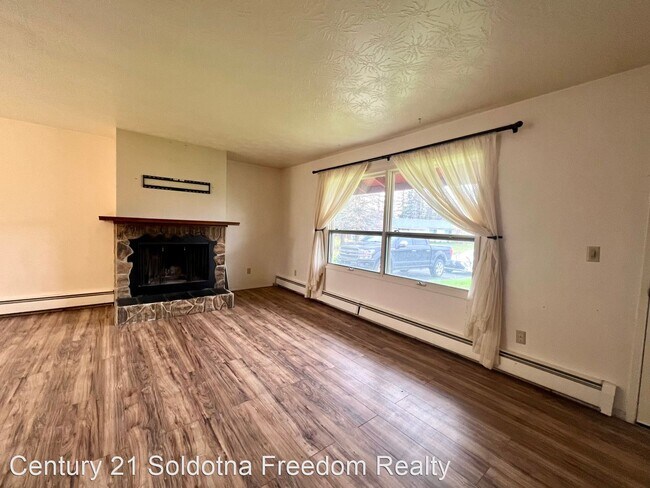 Building Photo - 3 br, 1.5 bath House - 282 Lorraine Court
