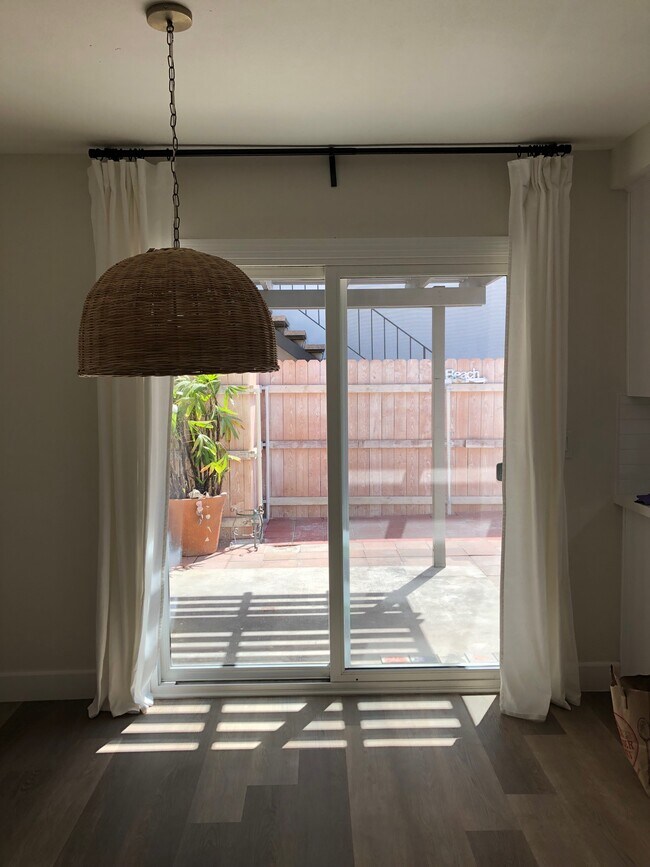 Dining area - 17912 Baron Cir
