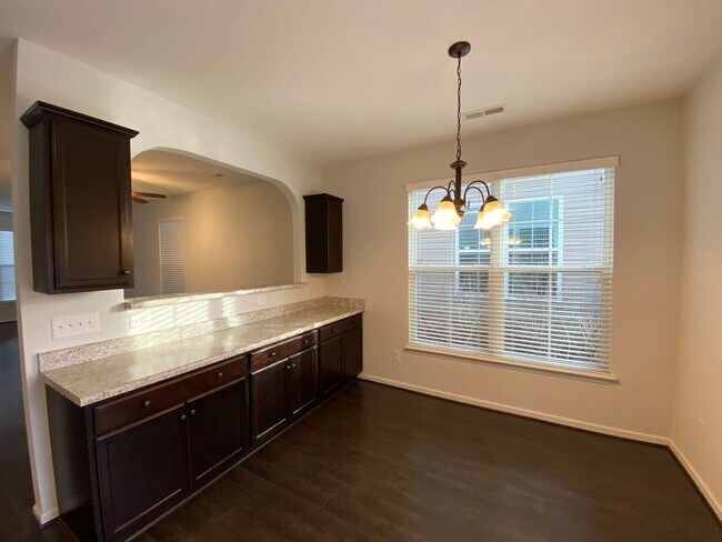 Foto del edificio - 5454 Farm House Trail