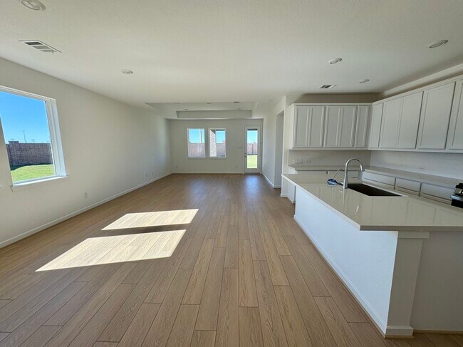 Foto del edificio - 9743 Lucky knot Ln