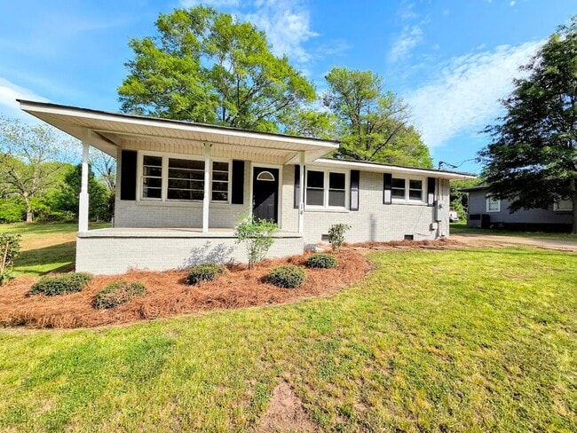 Foto del edificio - 3 Bedroom 1 Bath Brick Home - West Pelzer