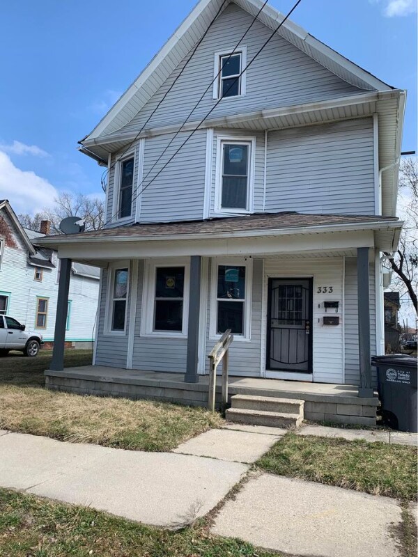 Foto principal - 333 Chapin St