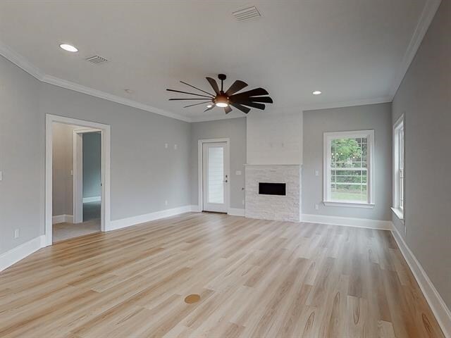 Building Photo - 212 Cottage Ct