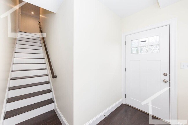 Foto del edificio - Charming 4 Bedroom