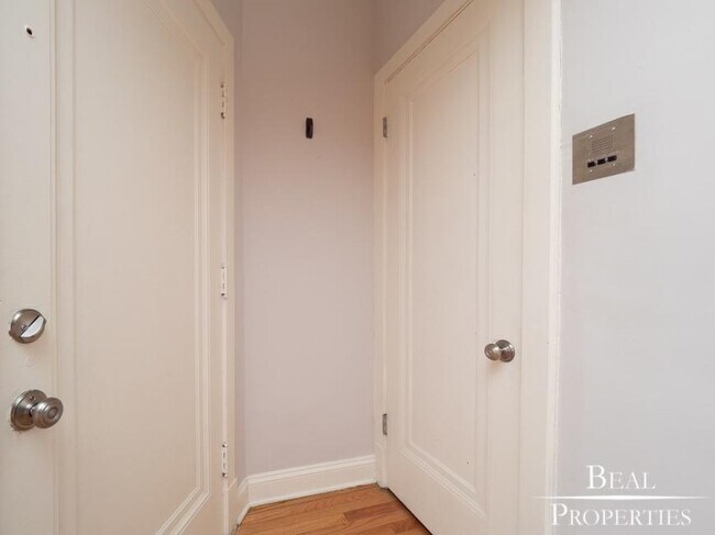 Foto del edificio - 1 bedroom in CHICAGO IL 60647