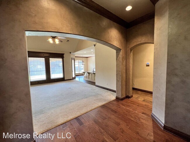 Building Photo - 4 br, 4 bath House - 17305 Grove Hill Terrace