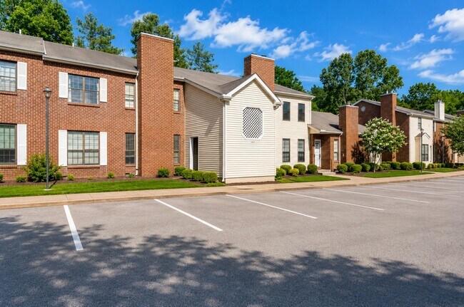 Building Photo - 209 Wynbrook Ct