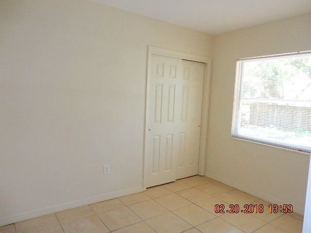 Foto del edificio - 10012 N 14th St