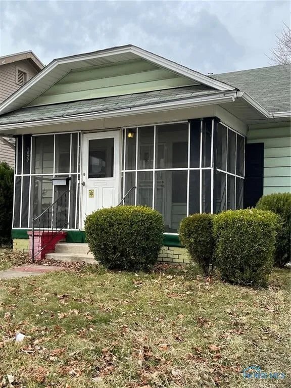 Foto del edificio - 1827 Evansdale Ave