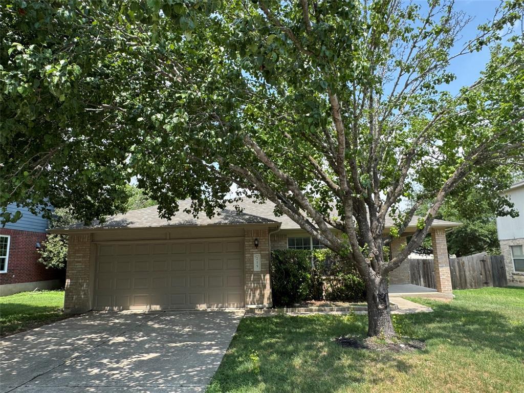 Foto principal - 215 San Felipe Dr
