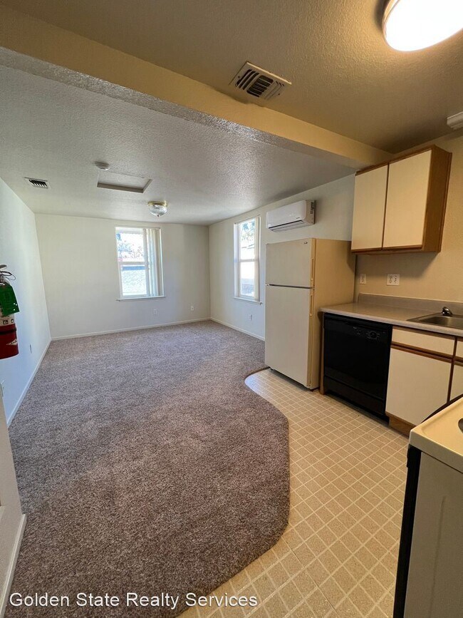 Building Photo - 1 br, 1 bath House - 102 Richardson Dr