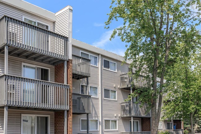 BIENVENIDO A LA ESPECTACULAR EAST HAVEN, CONNECTICUT - 510 Main