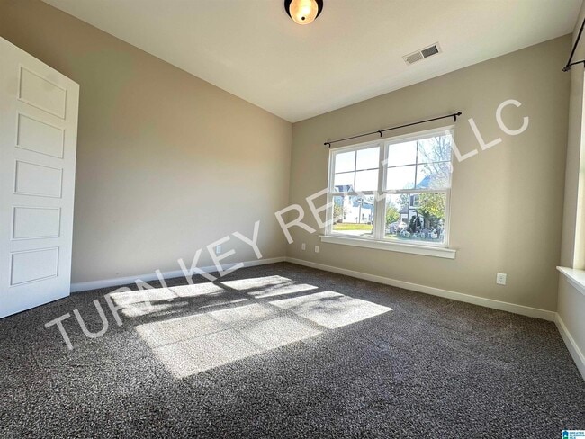 Building Photo - 120 Lakeridge Dr