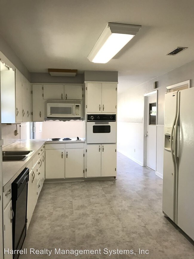 Building Photo - 3 br, 2 bath House - 316 Cranbrook