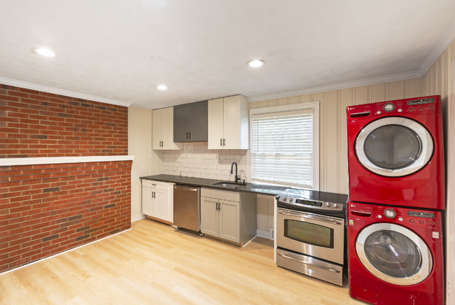 Foto del edificio - 11439 Scotland Ln
