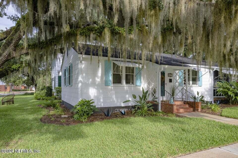 Foto principal - 237 Rainey Ave
