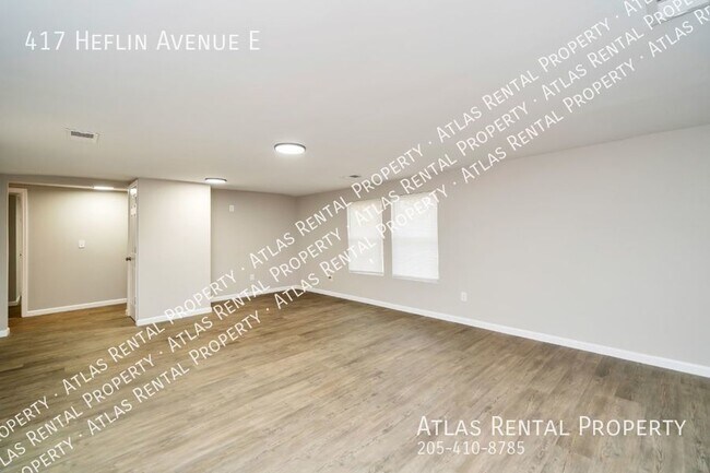 Foto del edificio - 417 Heflin Avenue E Forestdale, AL 35214