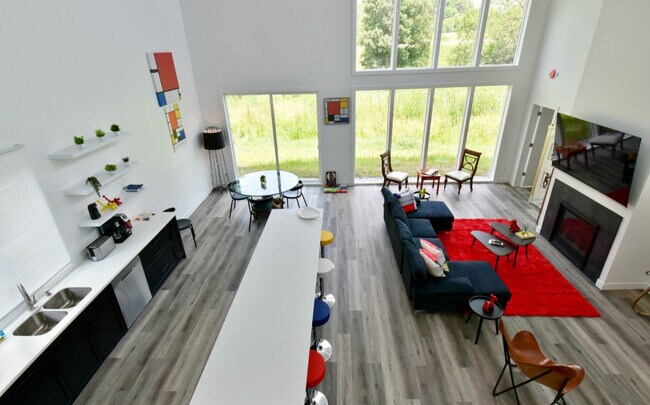Foto del edificio - 1021 Gardner St