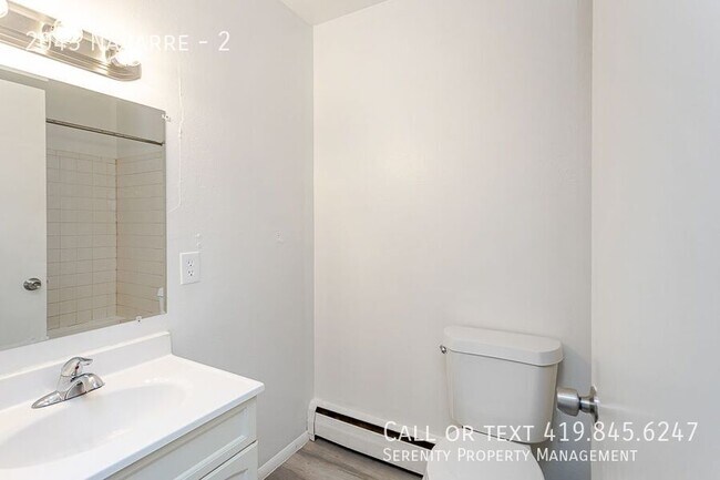 Foto del edificio - 2043 Navarre-2