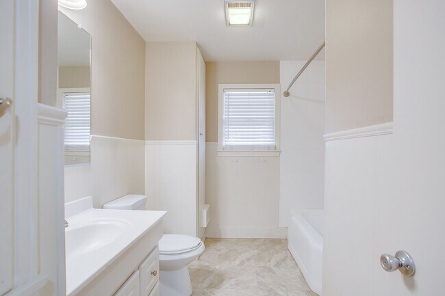 Foto del edificio - Pre Leasing for fall 2026! 2/1 in Tech Terrace