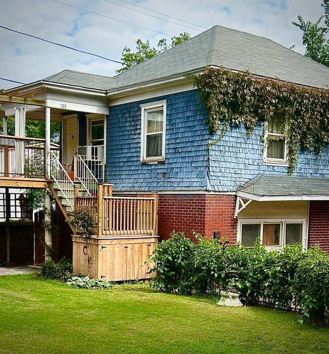 Foto del edificio - 503 N 18th St