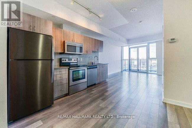 Photo du bâtiment - 16 McAdam Ave