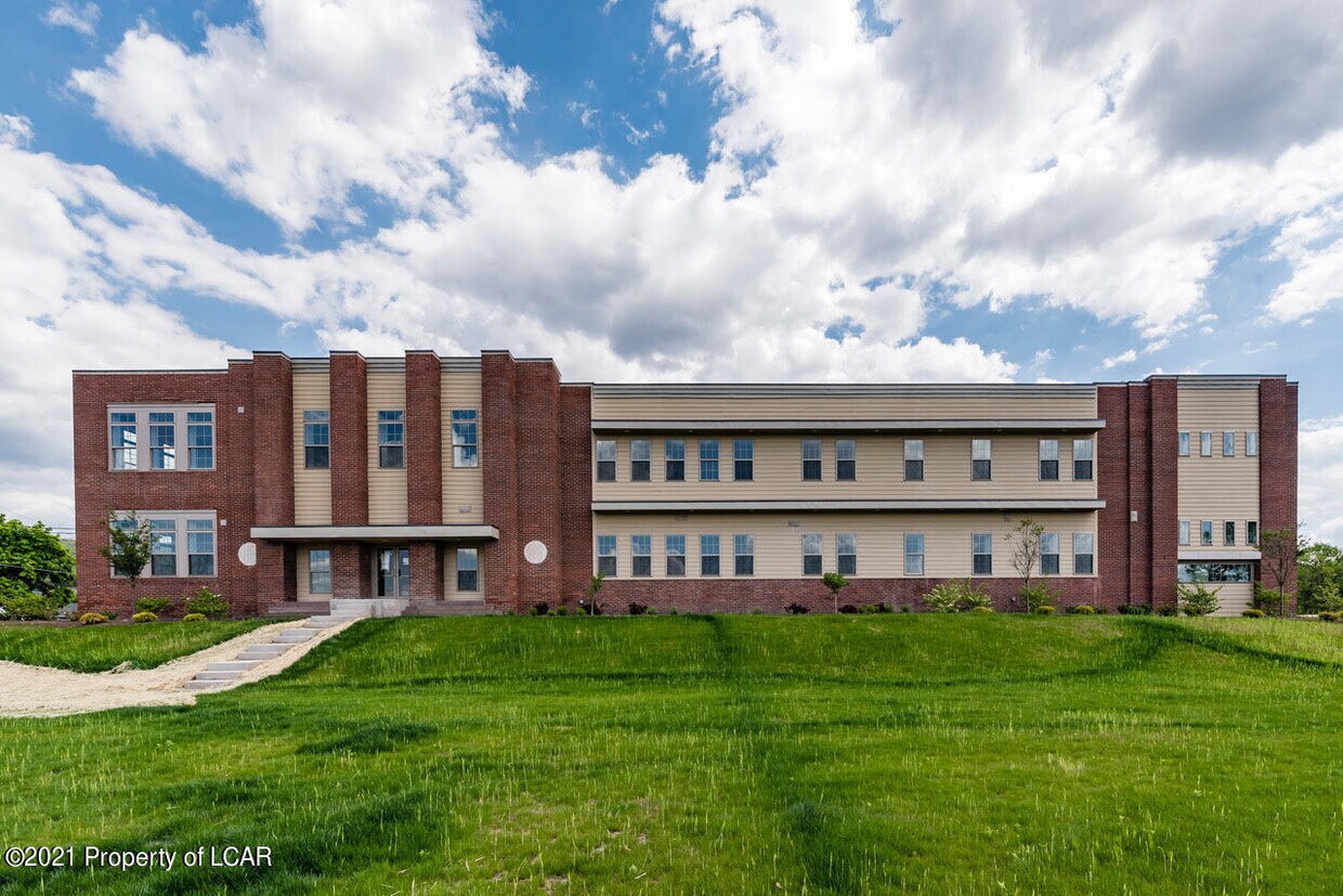 20 Casey Ave Korn Krest, PA 18702 Alquileres en Korn Krest, PA