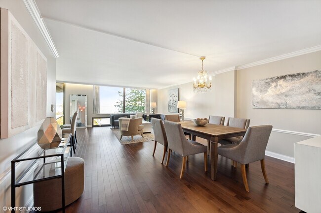 Foto del edificio - 1500 Sheridan Rd