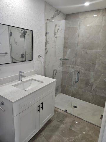 Foto del edificio - 5029 Sunrise Blvd