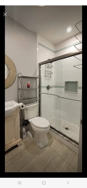 Building Photo - 56 Frowein Rd