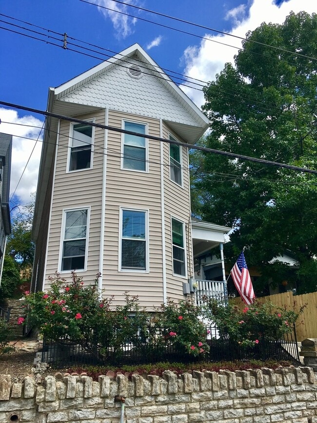 Building Photo - 3428 Walworth Ave