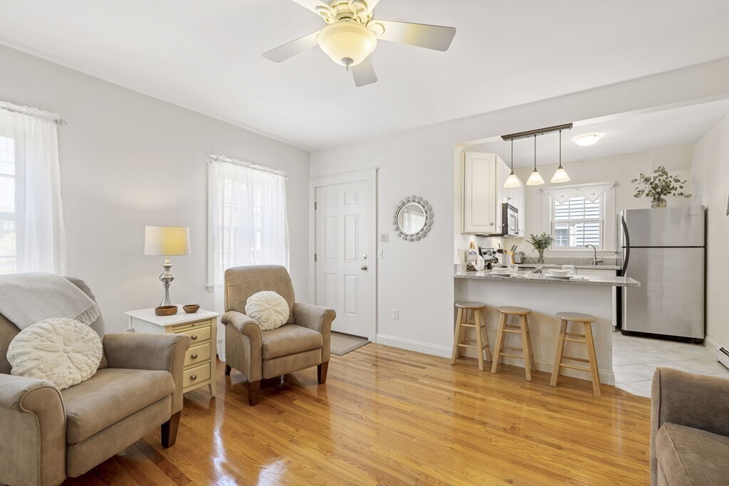 9 Broadway Unit 1, Rockport, MA 01966 Condo for Rent in Rockport, MA