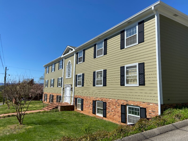 Primary Photo - 515 25th St NW