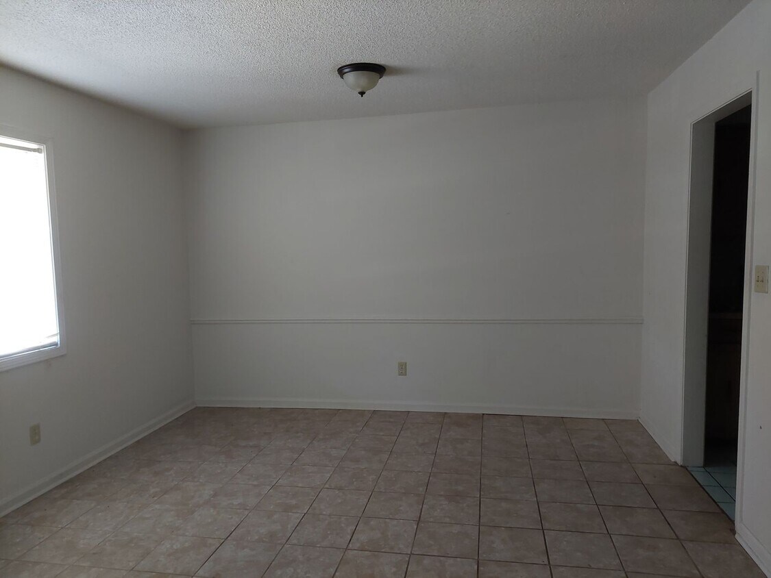 Foto del edificio - Sheffield Drive 1818 ****Pender