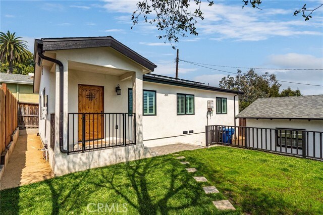 Building Photo - 4909 Aldama St