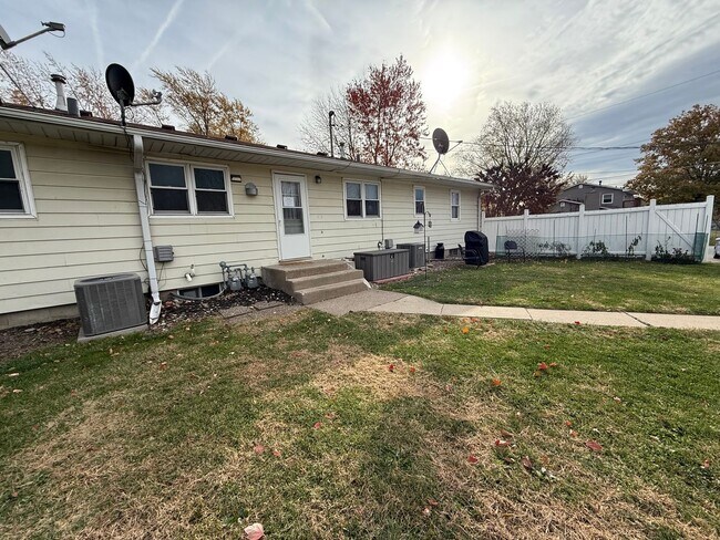 Foto del edificio - 508 12th St