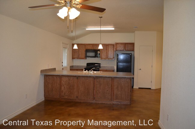 Foto del edificio - 914 Maplewood Dr