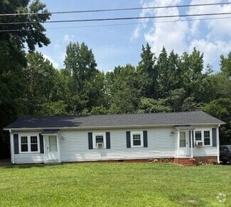 Building Photo - 406 Lake Dr
