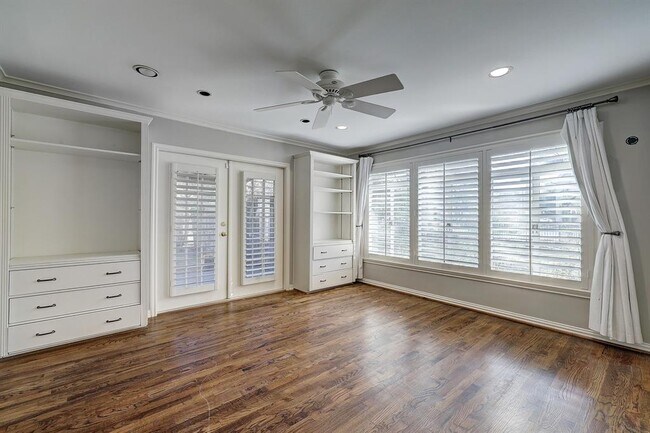 Foto del edificio - 12502 Taylorcrest Rd