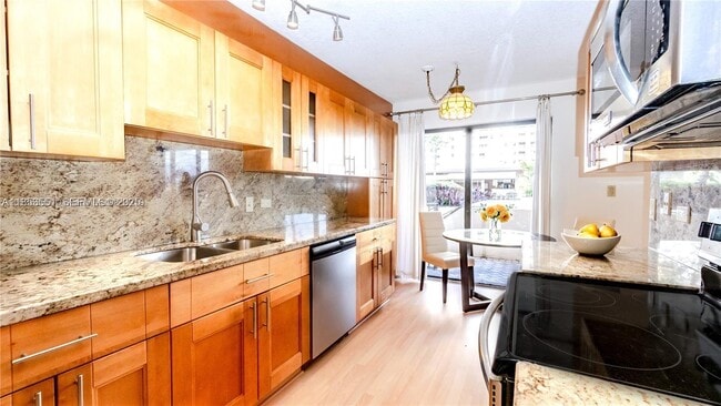 Foto del edificio - 1201 S Ocean Dr