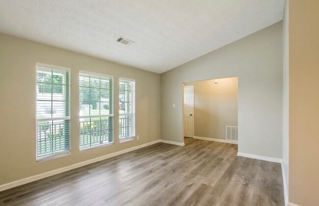 Building Photo - 1367 Swift Creek Ln